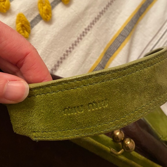 Miu Miu green/brown leather and suede kiss lock frame vintage purse clutch - Picture 12 of 15